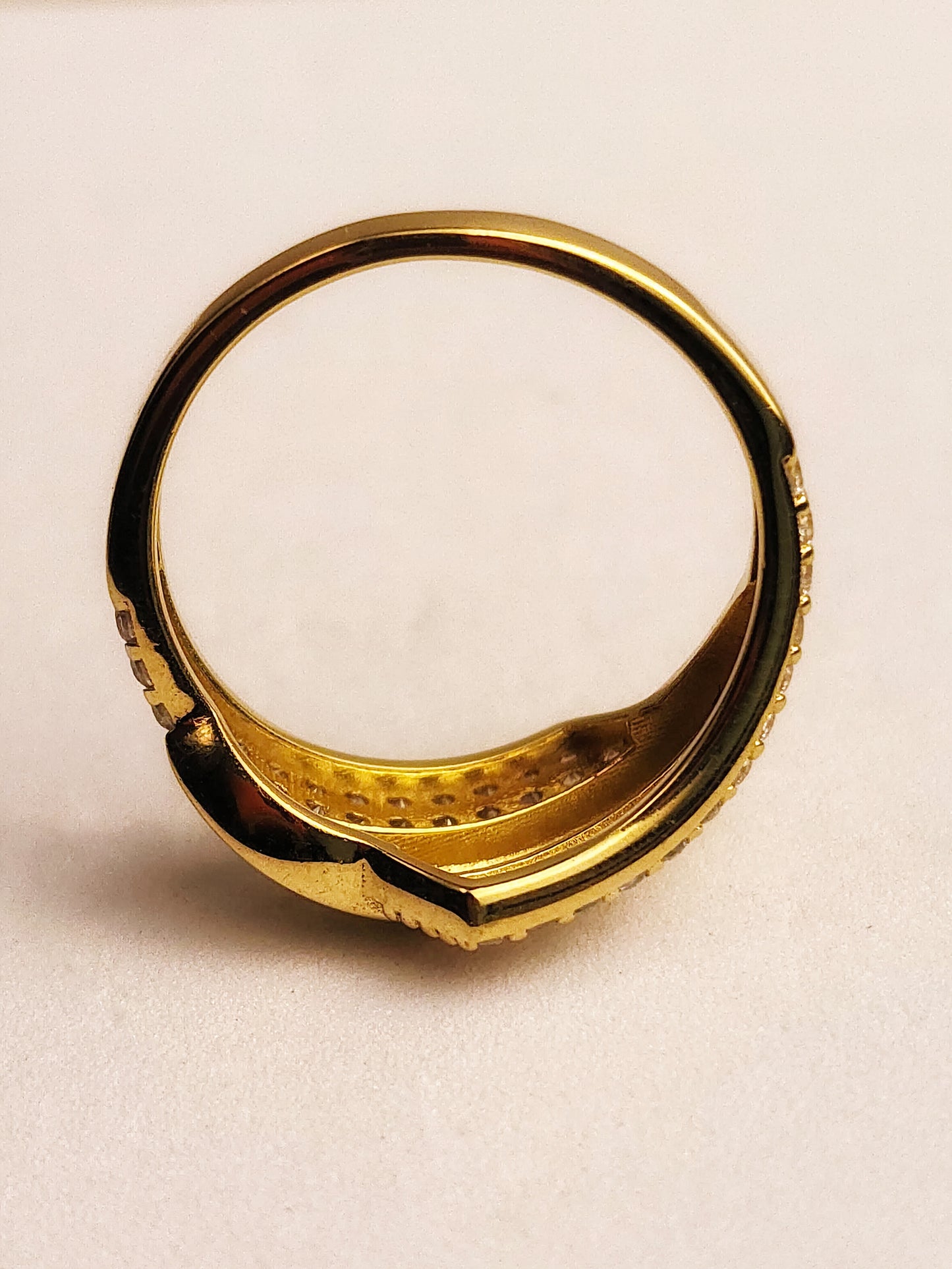 ANILLO ENTRELAZADO