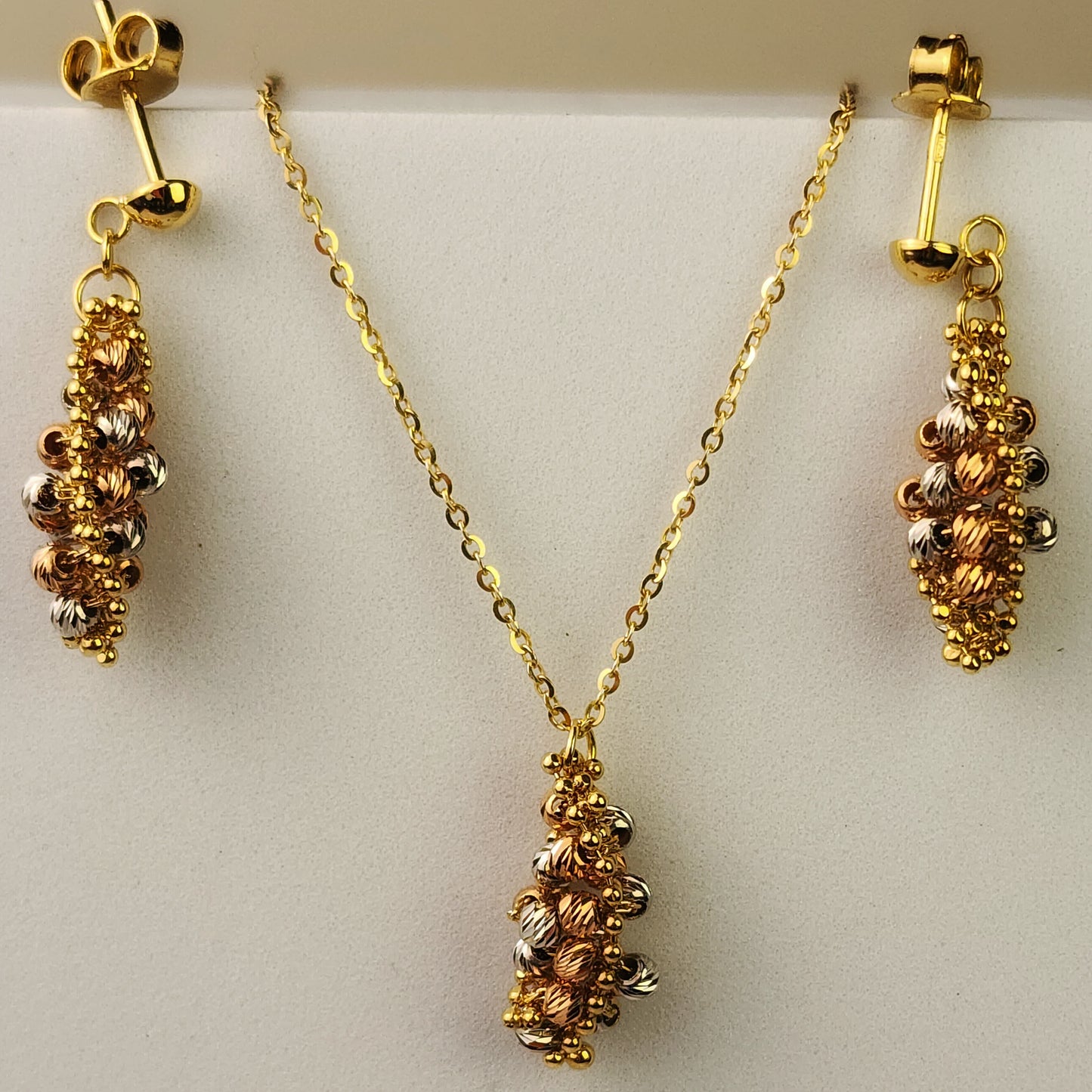 CONJUNTO ROMBOS 3 OROS