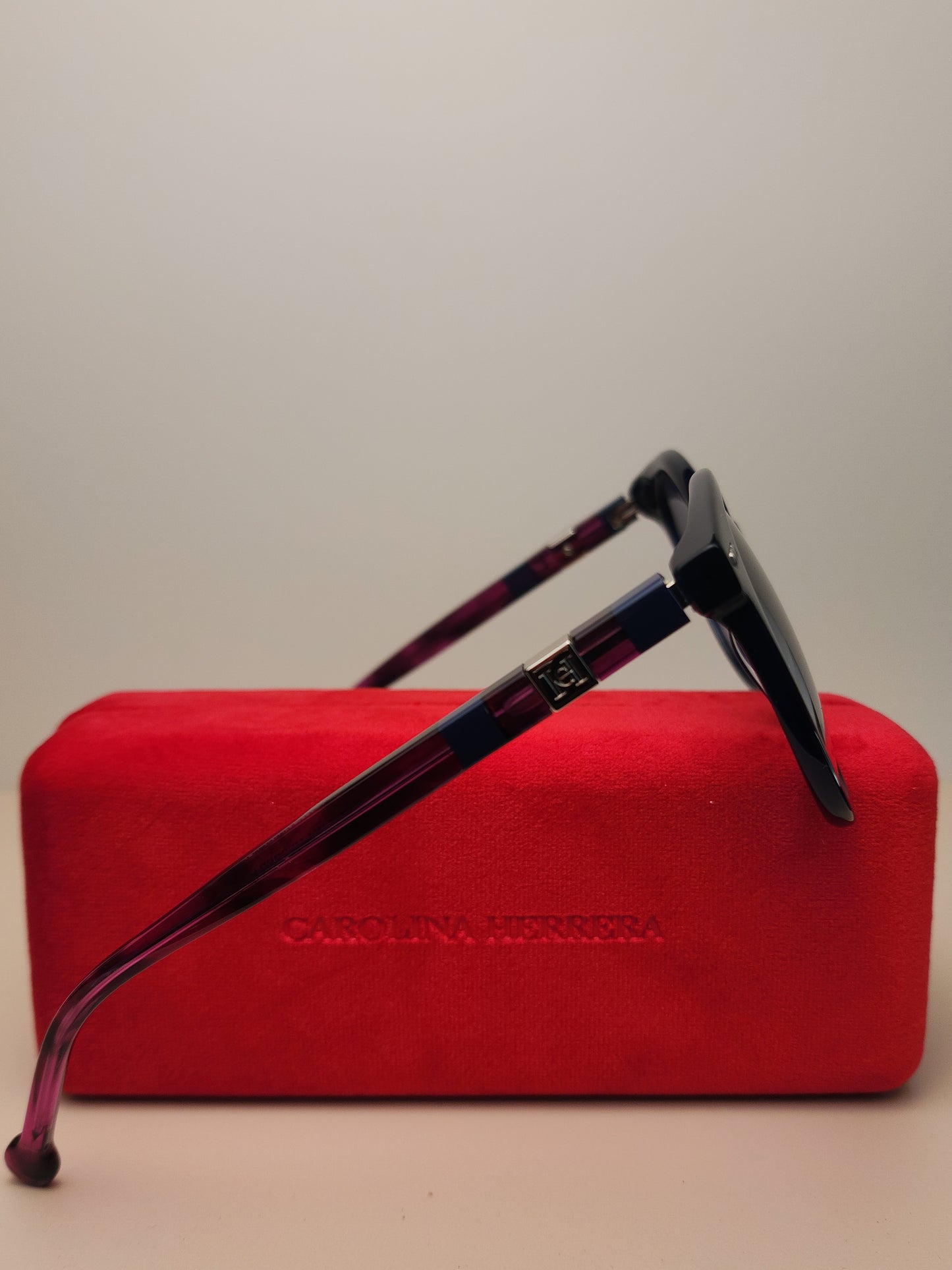 GAFAS CAROLINA HERRERA REDONDA BLUE PURPLE